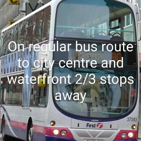 Lägenhet Gorgeous With Free Parking & Breakfast Near Centre & Midday Checkout *