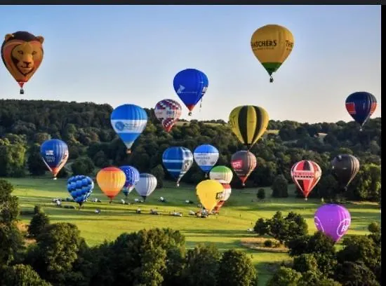 公寓 Gorgeous With Free Parking & Breakfast Near Centre & Midday Checkout *