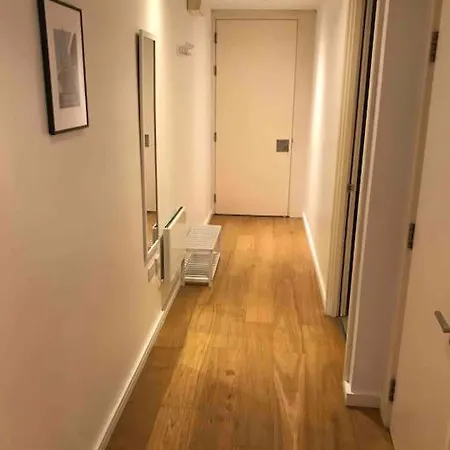 Appartement Gorgeous With Free Parking & Breakfast Near City Centre & Midday Checkout Bristol